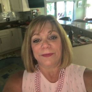 Meet your Posher, Catherine